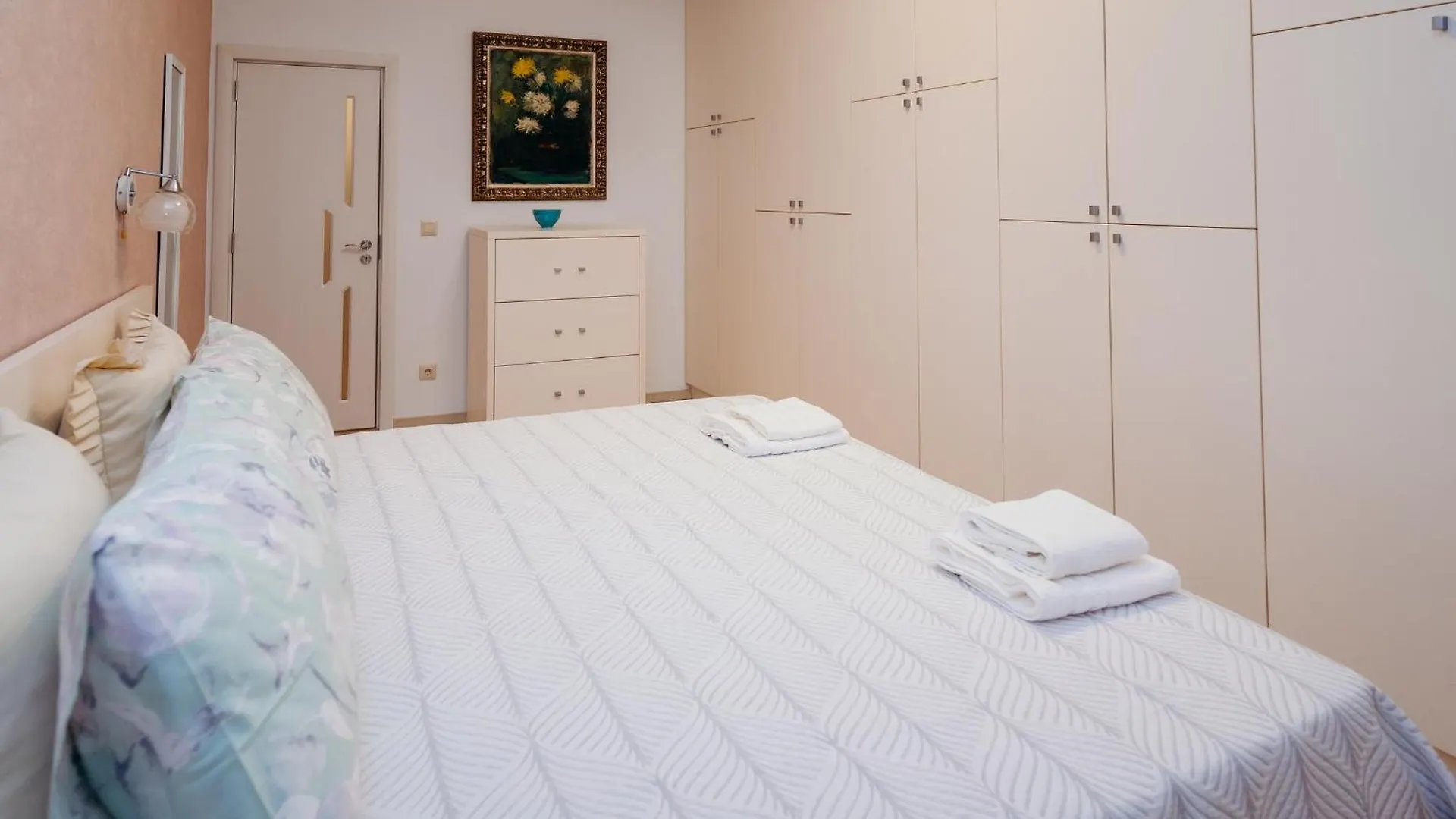 Krum Khan Top Centre Apartment Σόφια